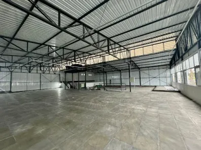Galpão/Depósito/Armazém para alugar, 350m² no Vila Socorro, São Paulo