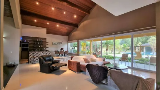 Fazenda/Sítio com 5 Quartos à venda, 1000m² no Recanto das Flores, Indaiatuba
