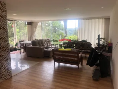 Sobrado com 3 Quartos à venda, 220m² no Samambaia, Mairiporã