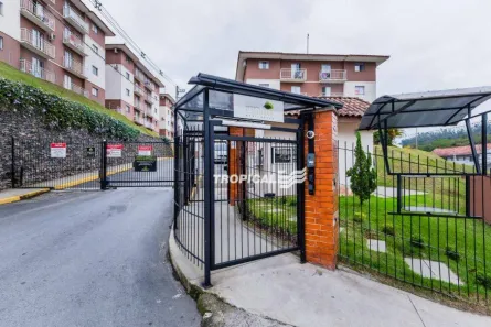 Apartamento com 2 Quartos para venda ou aluguel, 48m² no Água Verde, Blumenau