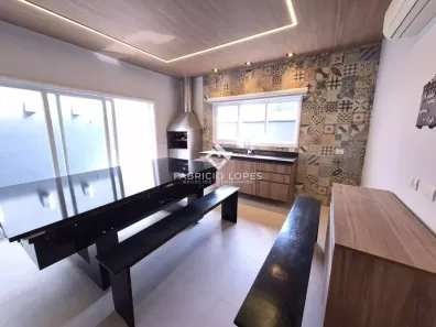 Casa de Condomínio com 3 Quartos para alugar, 220m² no Loteamento Villa Branca, Jacareí