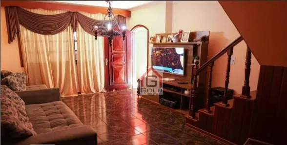 Sobrado com 4 Quartos para alugar, 220m² no Parque Marajoara, Santo André