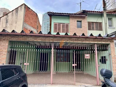 com 2 Quartos para venda ou aluguel, 200m² no Santana, São Paulo