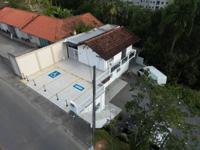 Imóvel Comercial para alugar, 95m² no Floresta, Joinville