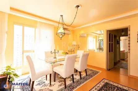 Casa com 4 Quartos à venda, 228m² no Teresópolis, Porto Alegre