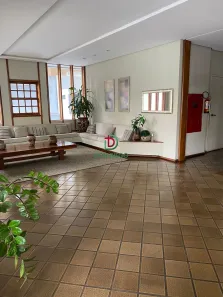 Apartamento com 2 Quartos para alugar, 50m² no Centro, Londrina