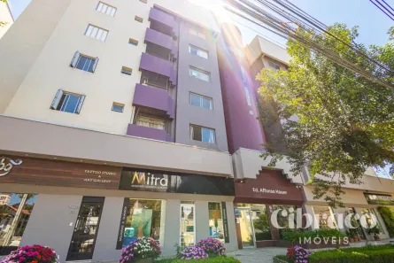 Apartamento com 3 Quartos para alugar, 96m² no Centro, Curitiba