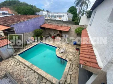 Casa com 3 Quartos à venda, 360m² no Bancários, Rio de Janeiro