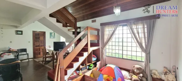 Casa com 3 Quartos à venda, 191m² no Xaxim, Curitiba