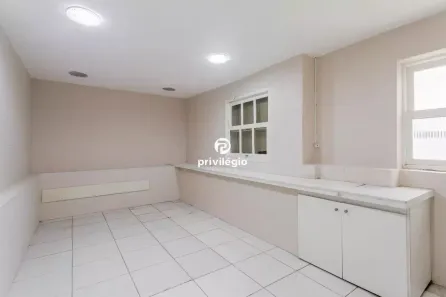 Casa com 5 Quartos para alugar, 352m² no Botafogo, Rio de Janeiro