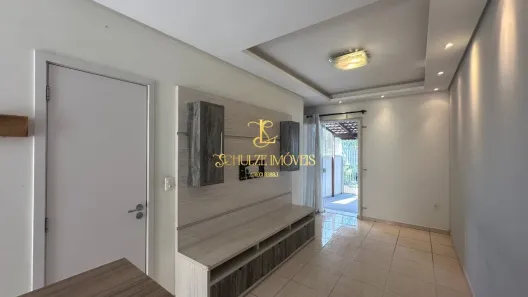 Sobrado com 2 Quartos à venda, 60m² no São Marcos, Joinville