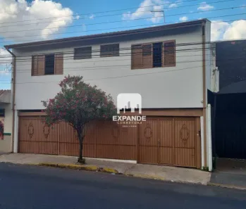 Casa com 5 Quartos à venda, 222m² no Vila Guimarães, Botucatu