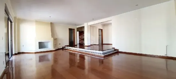 Apartamento com 3 Quartos para alugar, 229m² no Centro, Caxias do Sul