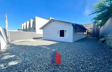 Casa com 3 Quartos à venda, 120m² no Adhemar Garcia, Joinville