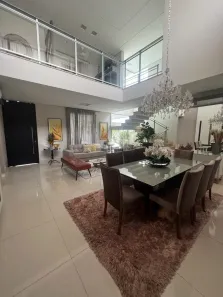 Casa de Condomínio com 3 Quartos à venda, 400m² no Jardim Itália, Cuiabá