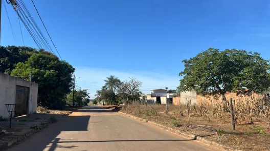 Lote/Terreno à venda, 946m² no Parque Montreal, Aparecida de Goiânia