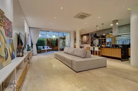 Casa de Condomínio com 4 Quartos à venda, 220m² no Vila Nova Caledônia, São Paulo