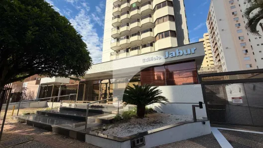 Apartamento com 4 Quartos à venda, 303m² no Centro, Londrina