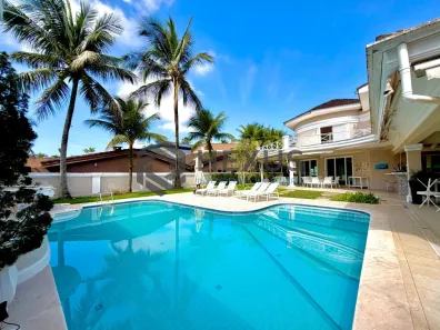 Casa de Condomínio com 7 Quartos à venda, 600m² no Jardim Acapulco, Guarujá
