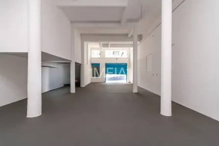 Ponto Comercial para alugar, 180m² no São João, Porto Alegre