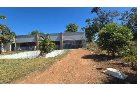 Fazenda/Sítio com 2 Quartos à venda, 257m² no , Confresa