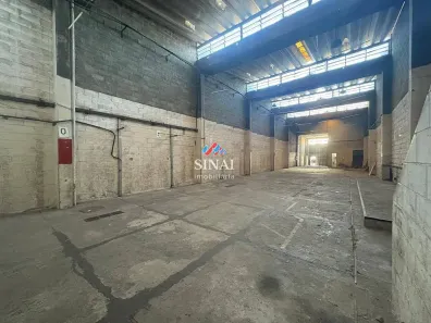 Galpão/Depósito/Armazém para alugar, 630m² no Penha, Rio de Janeiro