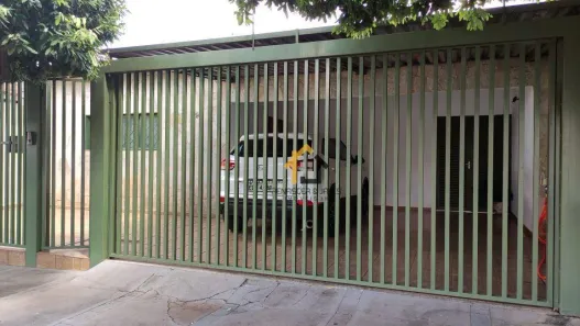 Casa com 3 Quartos à venda, 260m² no Roseiral, São José do Rio Preto