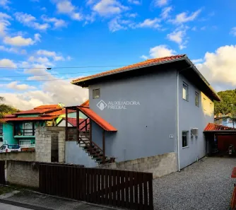 Casa com 5 Quartos à venda, 250m² no Morro das Pedras, Florianópolis