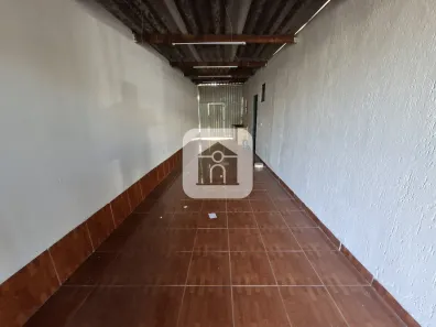 Casa com 2 Quartos para alugar, 90m² no Mansour, Uberlândia