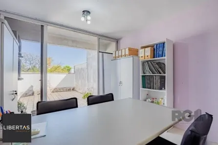 Sala Comercial à venda, 78m² no Petrópolis, Porto Alegre
