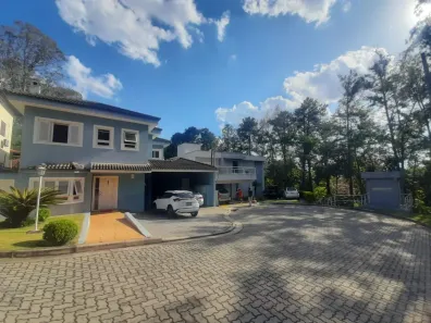 Casa de Condomínio com 4 Quartos para alugar, 361m² no Granja Viana II, Cotia
