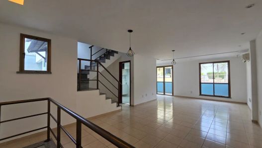 Casa de Condomínio com 4 Quartos à venda, 253m² no Freguesia (Jacarepaguá), Rio de Janeiro