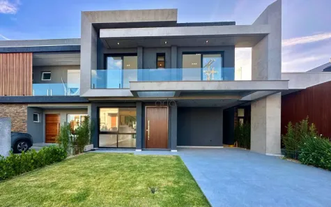 Casa de Condomínio com 5 Quartos à venda, 240m² no XANGRI-LÁ, Xangri-lá