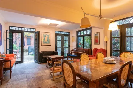 Sobrado com 4 Quartos à venda, 204m² no Sumaré, São Paulo