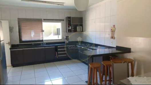 Casa com 3 Quartos à venda, 160m² no São José, Uberaba
