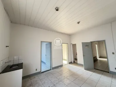 Apartamento com 2 Quartos para alugar, 50m² no Centro, Montes Claros