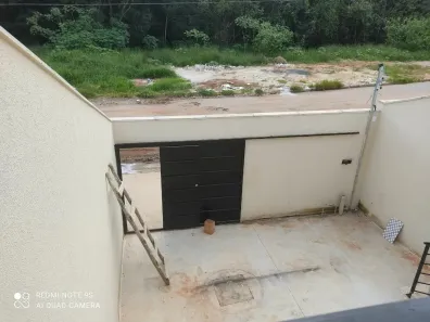 Casa com 3 Quartos à venda, 86m² no São Pedro, Esmeraldas