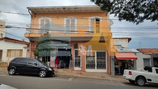 Imóvel Comercial com 3 Quartos à venda, 460m² no Centro, Jaguariúna