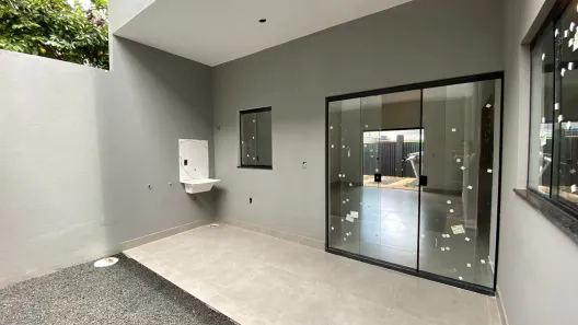 Casa com 2 Quartos à venda, 73m² no Jardim Ipanema, Uberlândia