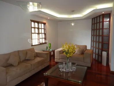 Casa com 6 Quartos à venda, 700m² no Santa Lúcia, Belo Horizonte