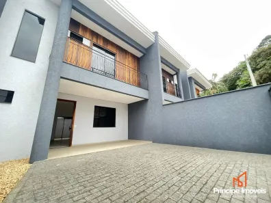 Casa com 3 Quartos à venda, 129m² no Boa Vista, Joinville