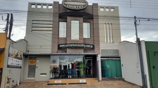 Sala Comercial para alugar, 132m² no Centro, Sertãozinho