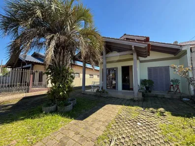 Casa com 2 Quartos à venda, 137m² no Cecília, Viamão