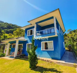 Casa de Condomínio com 4 Quartos à venda, 181m² no Vargem Grande, Teresópolis