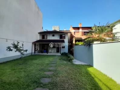 Sobrado com 5 Quartos à venda, 225m² no Teresópolis, Porto Alegre