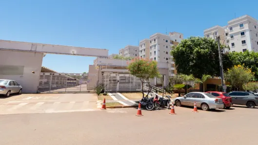 Apartamento com 3 Quartos à venda, 66m² no Vila Albuquerque, Campo Grande