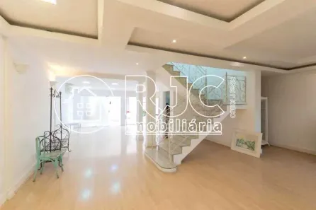 Casa com 4 Quartos à venda, 356m² no Tijuca, Rio de Janeiro