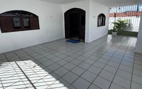 Casa com 3 Quartos à venda, 286m² no Ponta Negra, Natal