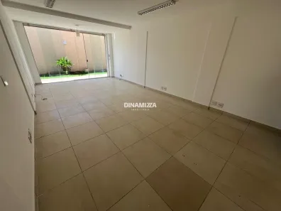 Ponto Comercial para alugar, 75m² no Mercês, Uberaba