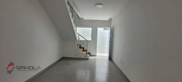 Casa de Condomínio com 2 Quartos à venda, 78m² no Nova Mirim, Praia Grande